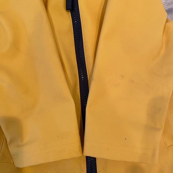 WEEKEND A LA MER Hooded Raincoat, sailor style with fish decor - Picture 5 of 6